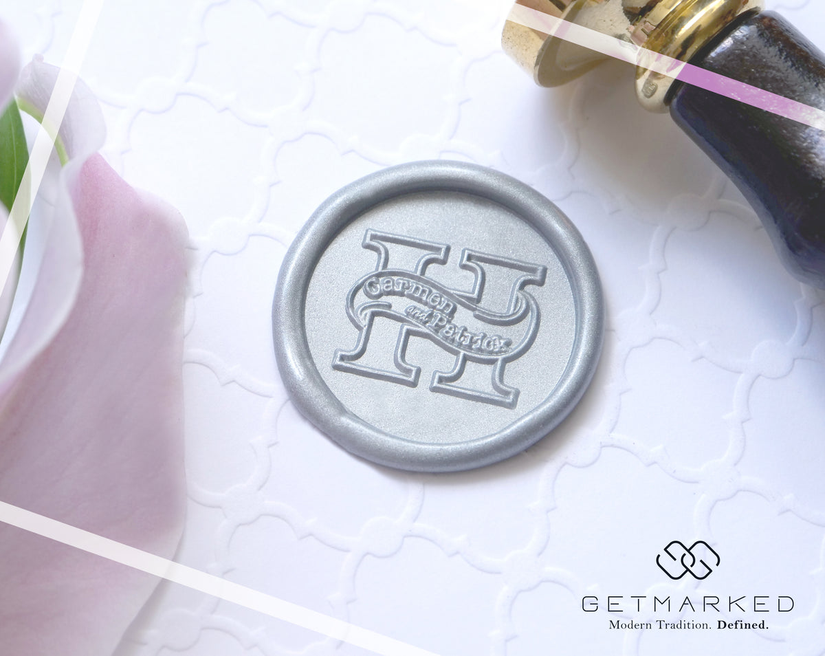 The Embrace I - Customized Wedding Wax Seal Stamp Template by Get Marked (WS0399)